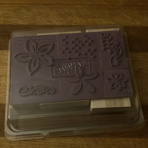 Stampin Up! “Delight in Life” stamp set. wooden blocks, new, unmounted set of 6 - Picture 3 of 4